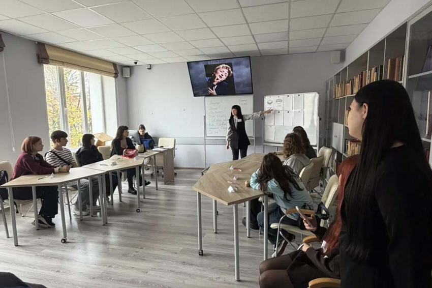 События НИУ «БелГУ» в ниу «белгу» старшеклассники региона примерили профессию переводчика 