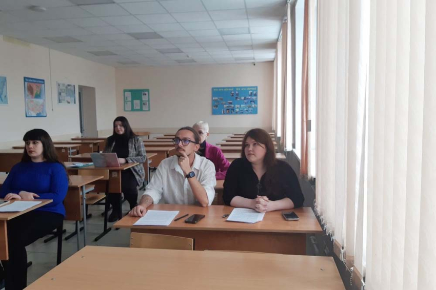 События НИУ «БелГУ» от эколингвистики до детективного дискурса: в имкимо провели чтения аспирантов