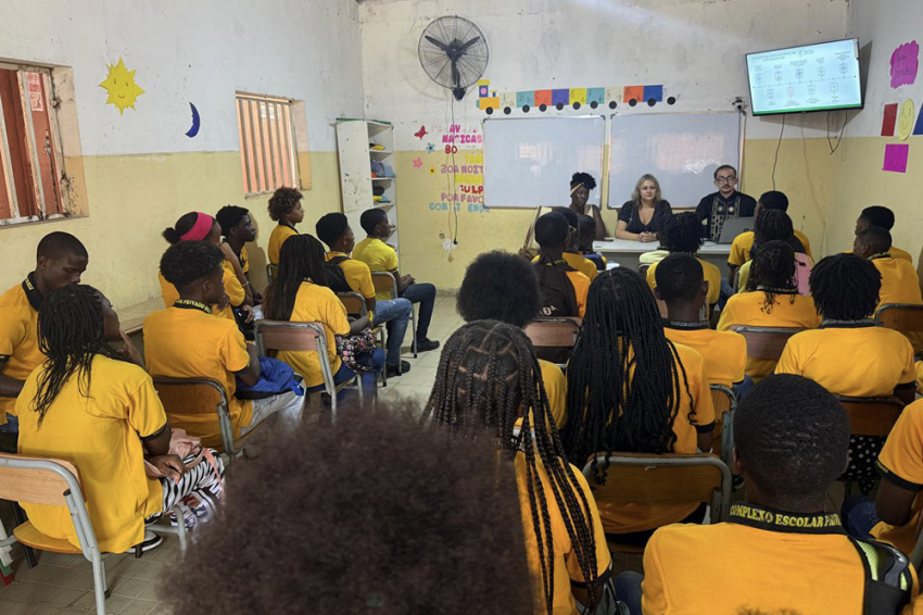 События НИУ «БелГУ» учеников школьного комплекса буле в анголе познакомили с ниу «белгу»