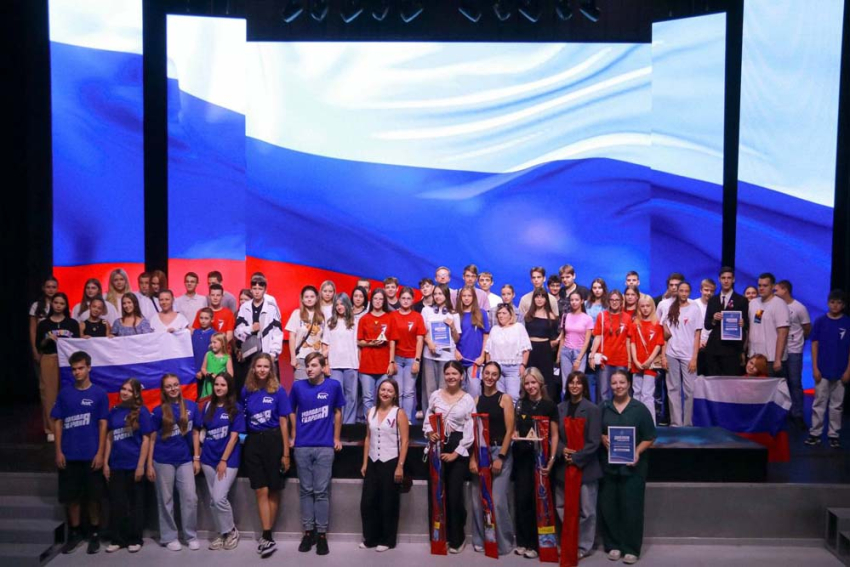 События НИУ «БелГУ» команды ниу «белгу» стали победителями молодёжного интеллектуального квиза