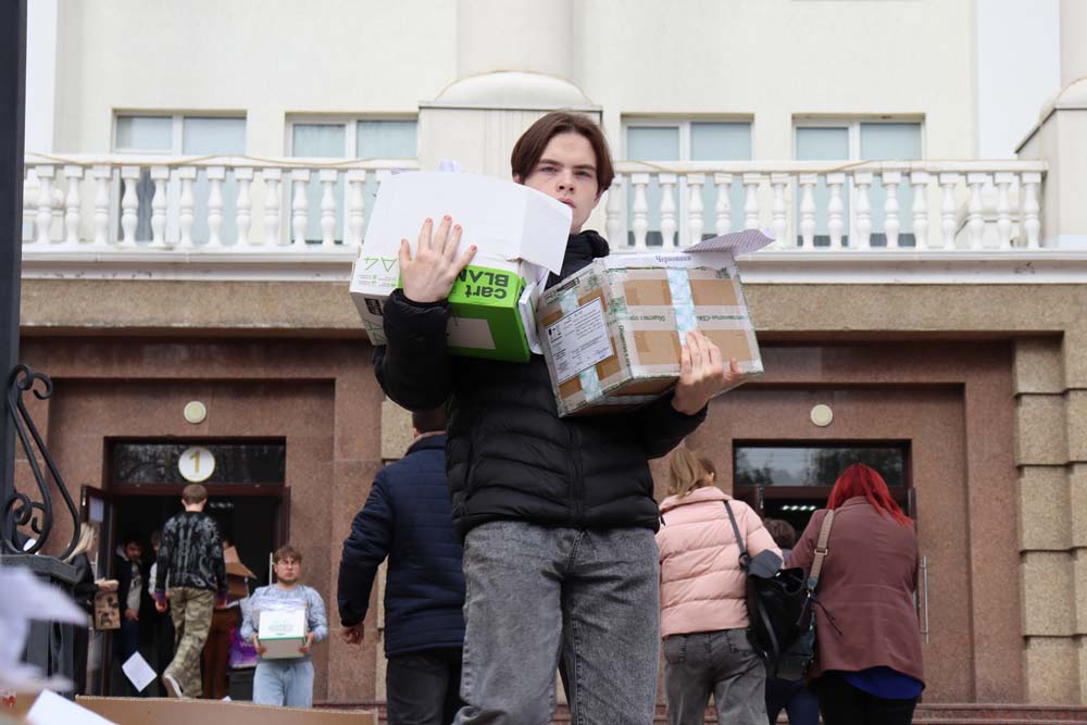 Более трёх тонн макулатуры собрали участники бумажного марафона в НИУ «БелГУ»